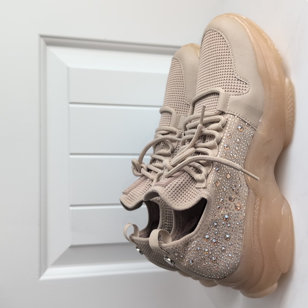 Steve Madden Women's Lesly  Beige w/Rhinestone Embellishment Sneakers